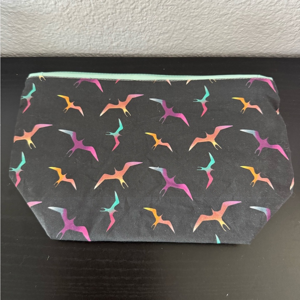 NWOT/Pua Hawaii Pouch - Picture 3 of 5